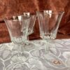 Lot de deux verres à vin un verre à eau ver.c4