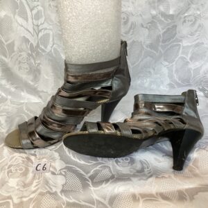 Sandales T39 à talon et lanières cha.c6