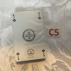 Un jeu de cartes neuf emballé JOU.c5