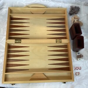 Jeu de Backgammon en bois JOU.c7
