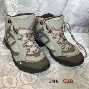 Chaussures de randonnée taille 40 cha.c10