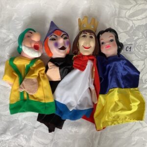 Lot de 4 marionnettes thème blanche neige JOU.c1