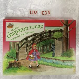 Livre 3D le petit chaperon rouge liv.c11