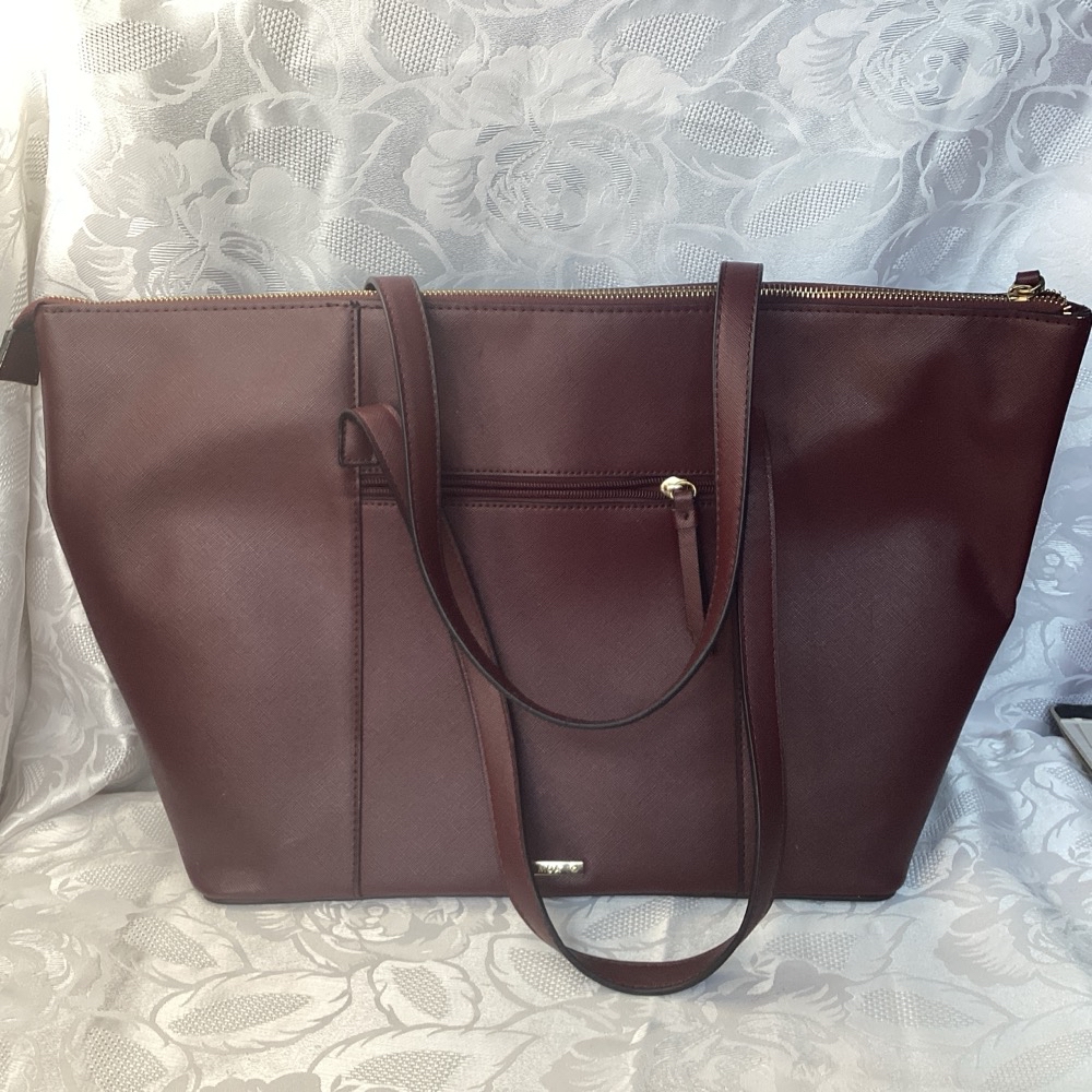 Grand sac à main marron simili cuir