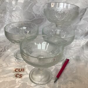 Lot de 4 grandes coupes dessert Cui.c5