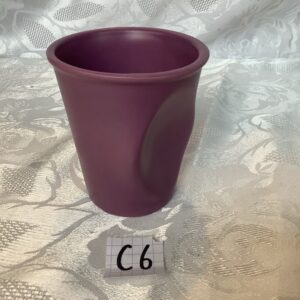 Gobelet céramique froissé mauve taille moyenne dej.c6