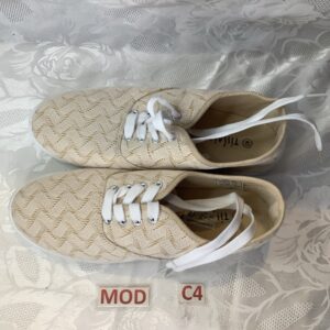 Paire de baskets plates beiges brodées taille 40 Tisaia neuves mod.c2