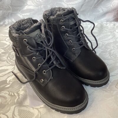 Chaussures montantes marque Tan’s taille 35 Cha.c13