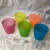 Lot de 5 gobelets en plastique colorés cui.c6