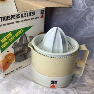 Presse agrumes électrique SEB ele.in