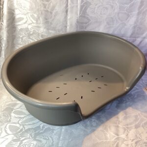 Caisse plastique pour chat ou très petit chien Ani.in