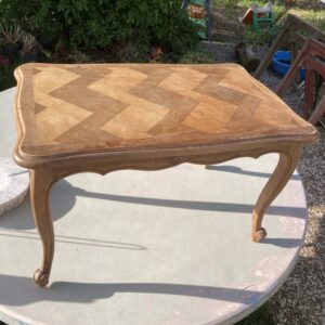 Table basse en bois style merisier à restaurer mob.in