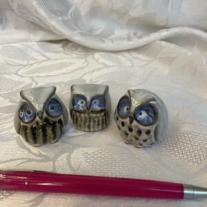 Lot de 3 chouettes hiboux en céramique gris bleu dec.c1