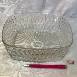 Saladier vintage verre taillé carré Cui.c3