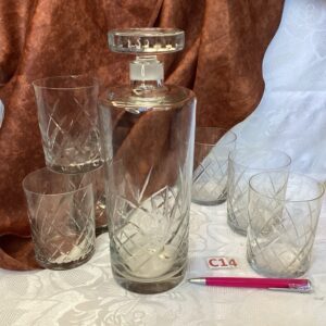Lot de 6 verres à whisky et leur carafe ver.c4