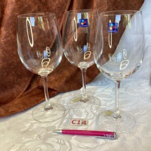 Lot de trois très grands verres à vin Cui.c14