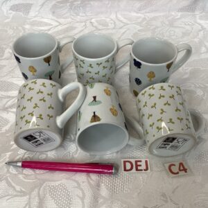 Lot de 6 petites tasses motif trèfles et arbres dej.c4