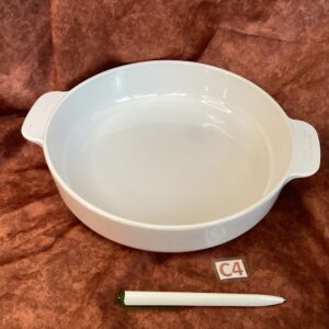 Plat à four blanc rond sorte d’arcoflam Cui.c4