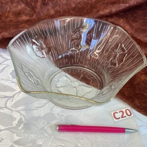 Saladier hexagonal en verre pressé Cui.c20