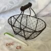 Petit panier en métal dec.c9