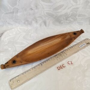 Pirogue en bois dec.c1