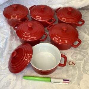 6 petites cocottes rouges cui.c5