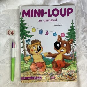 Mini-Loup au carnaval len.c4
