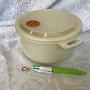 Boîte de conservation plastique rond orange Cui.c9