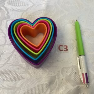 Lot d’emporte pièces arc en ciel motif cœur Cui.c3