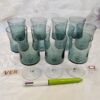 Lot de 5 ou 6 petits verres teintés en noir ver.c2