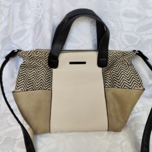 Sac bicolore beige, marron clair et motif géométrique
