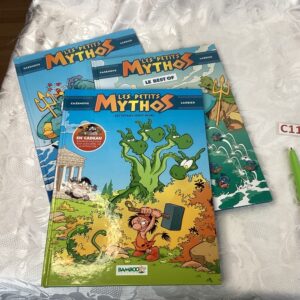 Lot de trois BD les petits mythos liv.c11