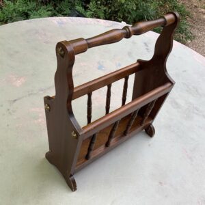 Porte revue ancien à upcycler mai.in