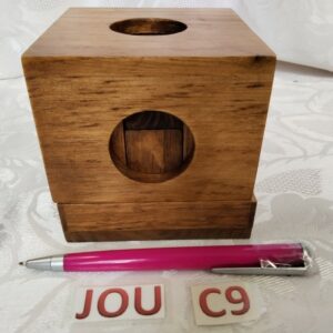 Casse tête cube en bois jou.c9