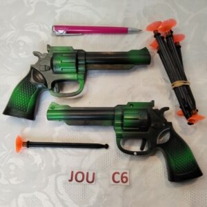 Lot de 2 Revolvers motif militaire avec balles ventouses jou.c6
