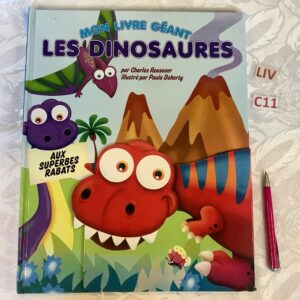 Mon livre géant sur les dinosaures liv.c11
