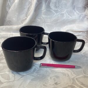 Lot de 3 mugs noirs dej.c5